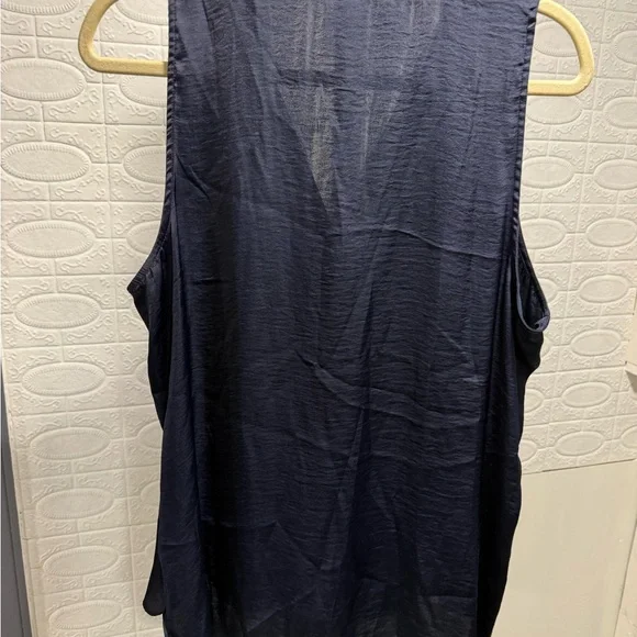 ⚠️ Closet Clean Out Vince Camuto Deep Blue Tank Top - Picture 3 of 3